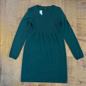 Theory Hunter Green Ribbed Knit Dress